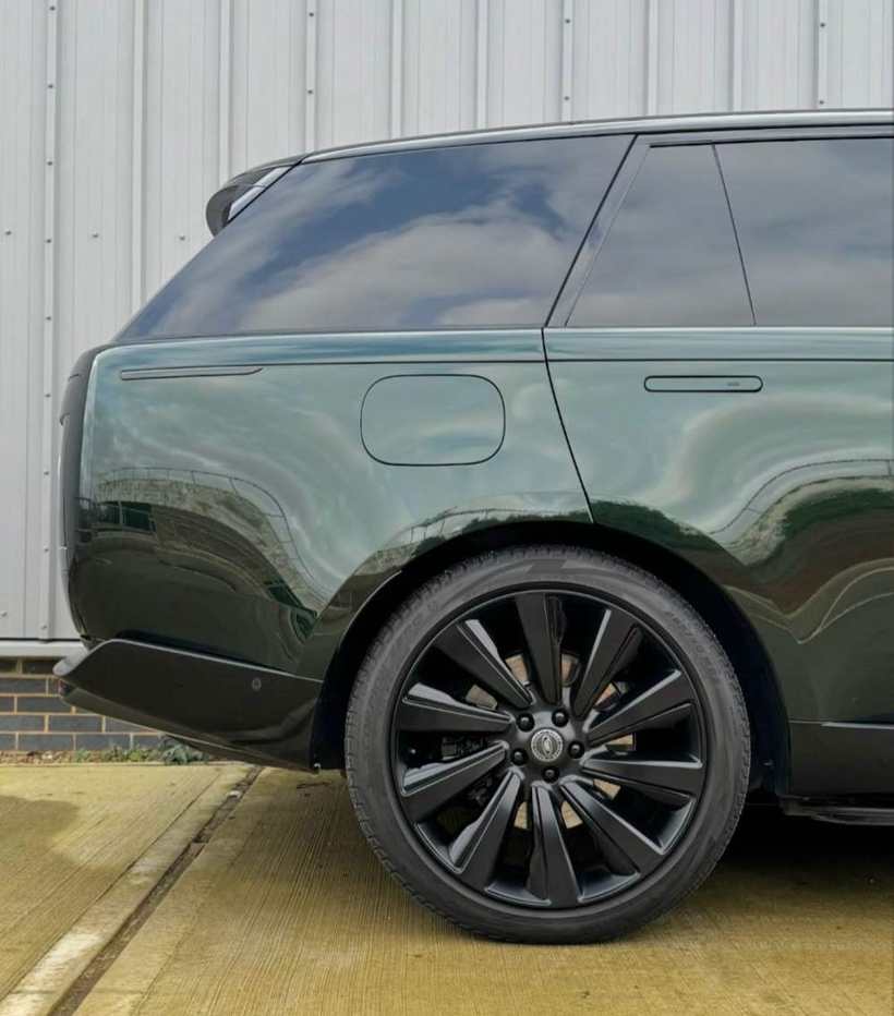 Range Rover colour change wrap